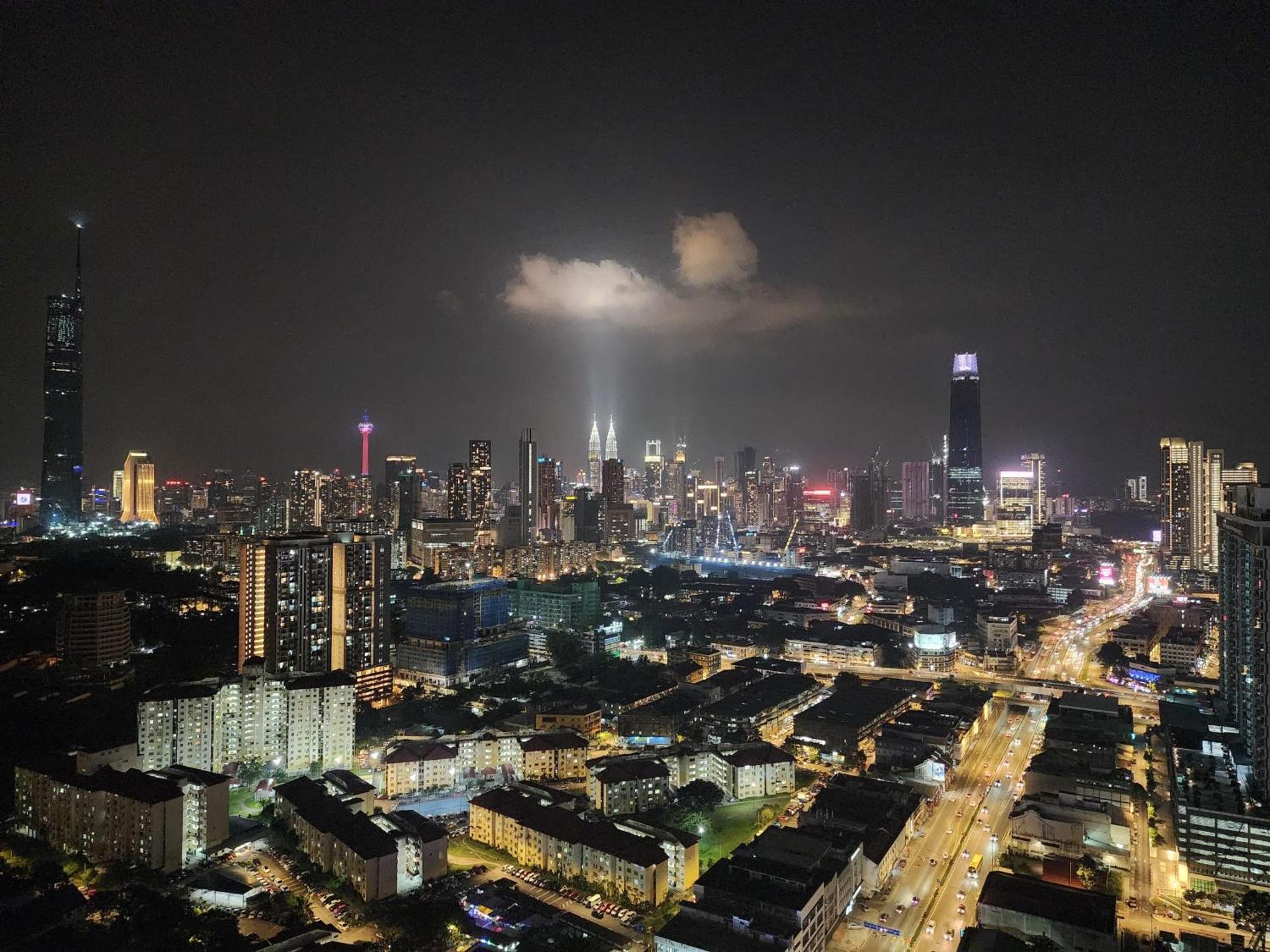 Tallest Concept Theme Suite Klcc Kuala Lumpur Dış mekan fotoğraf